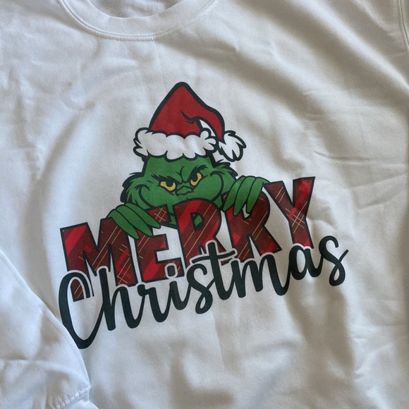 🎄 Grinch Christmas Sweatshirt 🎄 - Picture 2 of 7